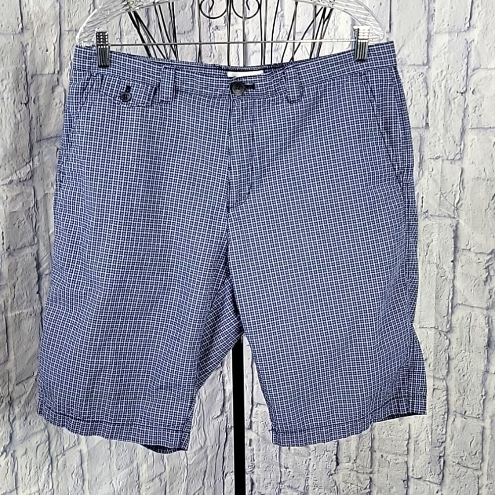 CALVIN KLEIN Men's Blue Striped Shorts Size 34‎